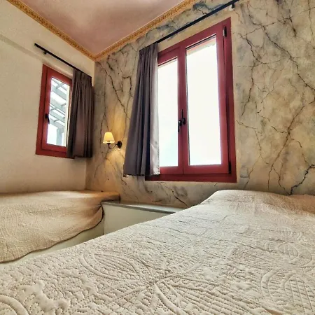 Waar Elke Dag Voelt Als *