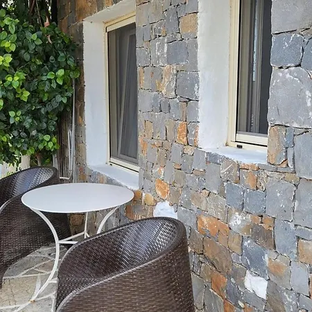 Waar Elke Dag Voelt Als Daire Hersonissos (Crete)